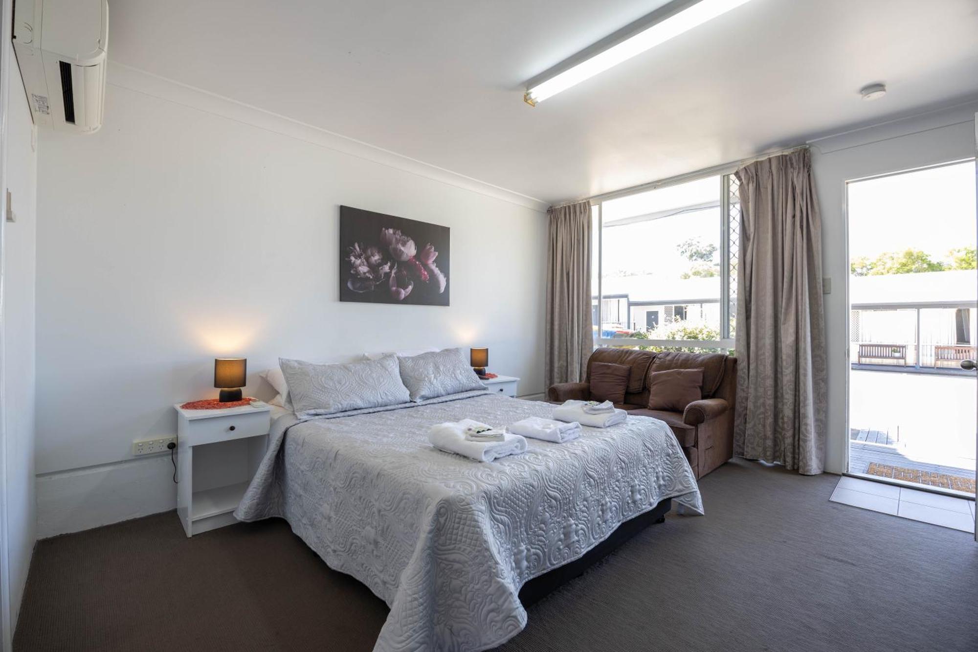 وارويك Alexander Motel المظهر الخارجي الصورة