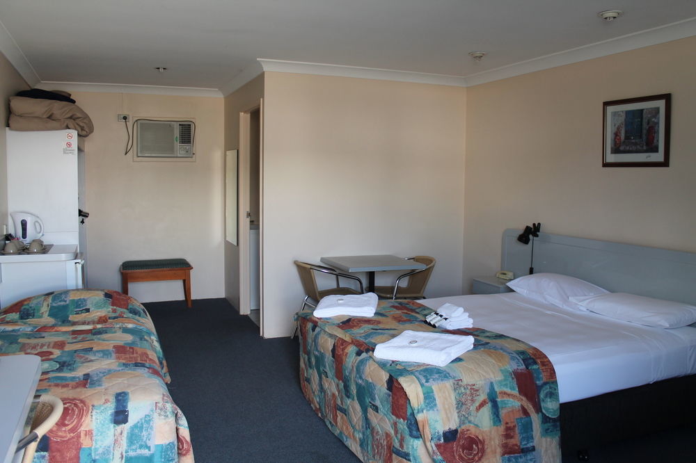 وارويك Alexander Motel المظهر الخارجي الصورة