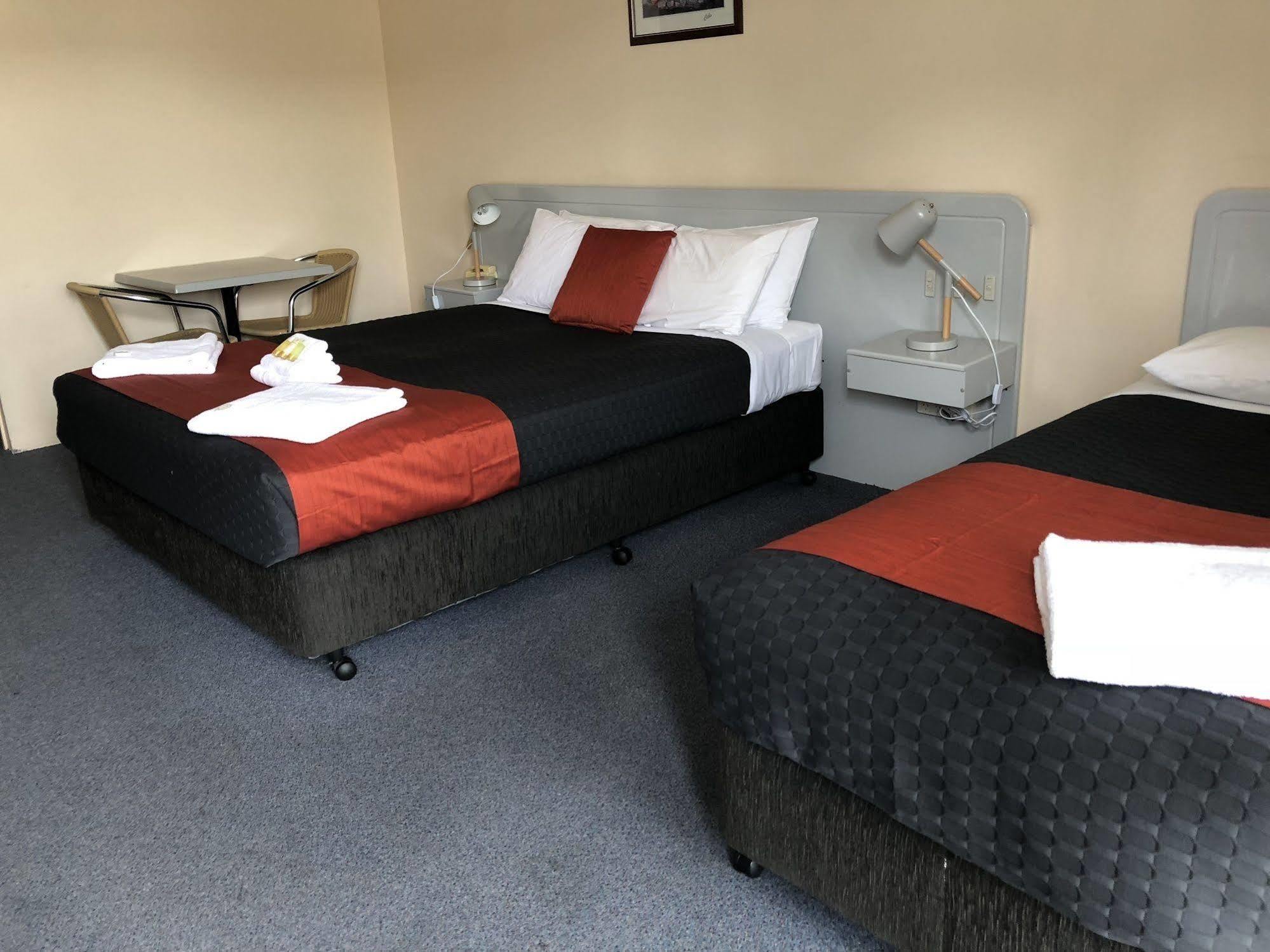 وارويك Alexander Motel المظهر الخارجي الصورة