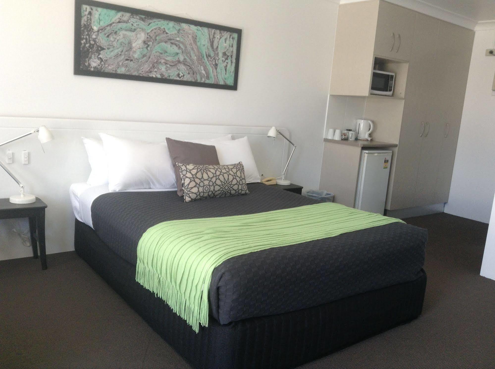 وارويك Alexander Motel المظهر الخارجي الصورة