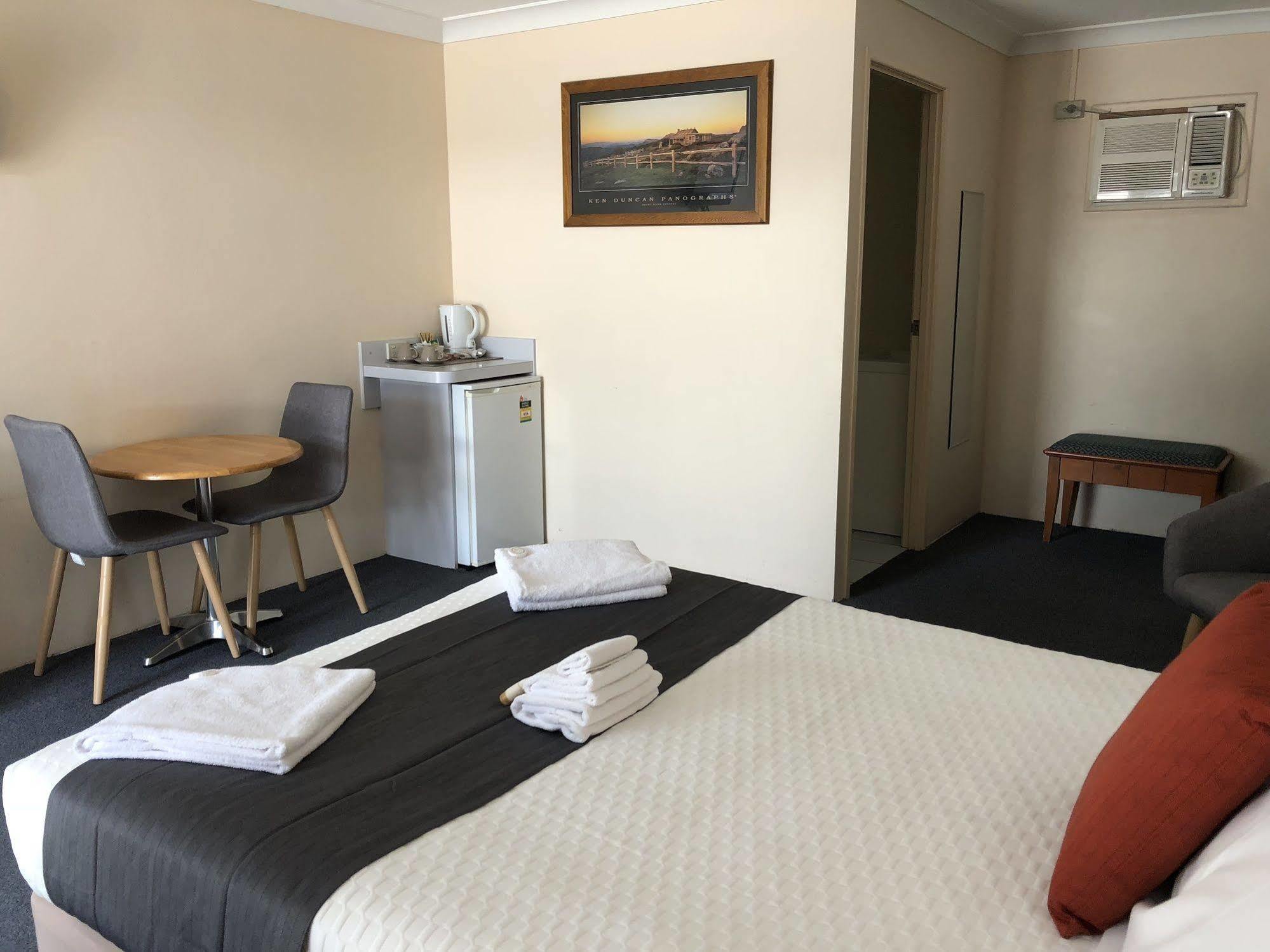 وارويك Alexander Motel المظهر الخارجي الصورة