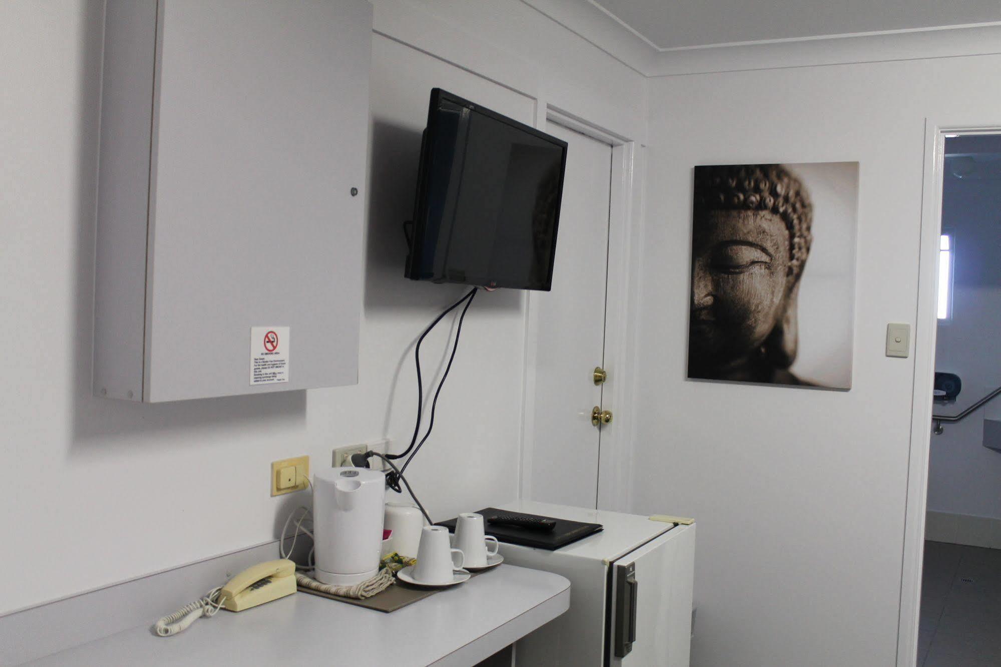 وارويك Alexander Motel المظهر الخارجي الصورة