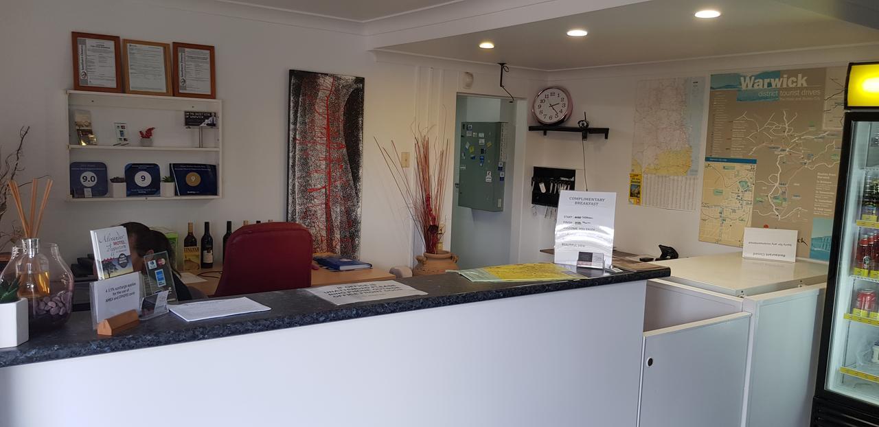 وارويك Alexander Motel المظهر الخارجي الصورة